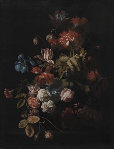 Een vaas met bloemen