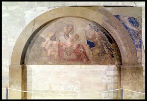 Tympanon met de Maagd van Nederigheid met het Christuskind omringd door engelen, 1341