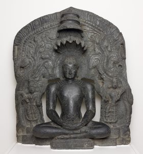 Jaina Tirthankara Parshvanatha met slangenkap zittend in meditatie (Dhyanamudra), uit Karnataka, India door South Indian School