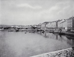 Coruna, Algemeen beeld (z/w foto) door Spanish Photographer