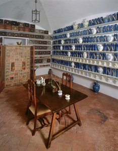 Uitzicht op de Apotheek door Spanish School