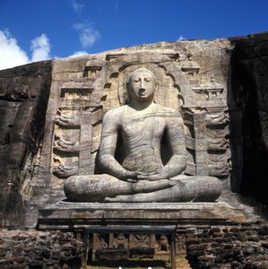 Boeddha van Gal Vihare van Polonnaruwa (Sri Lanka) (toegeschreven aan Koning Parakrama Bahu)