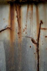 Roestige metalen strepen