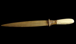 Sumerische beschaving: gouden dolk (29 cm). Van de Ur-site. Bagdad, Nationaal Irak Museum