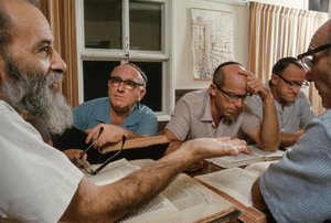Talmoedische discussie in een kibboets