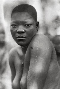Awemba meisje, Livingstone naar Broken Hill, Noord-Rhodesië, 1925-1927