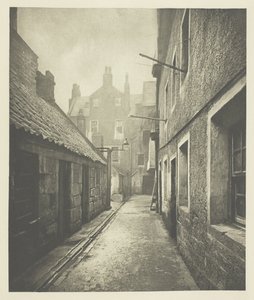 Close No. 115 High Street door Thomas Annan