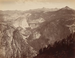 [Yosemite Valley van boven] / [Yowiye en Piwyack. Vernal en Nevada Fall. Yosemite Valley vanaf Glacier Point].