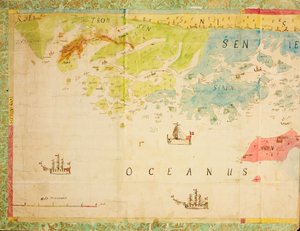 Kaart uit de kaartencollectie van de Nationale Bibliotheek. De kaart is handgetekend en toont Trøndelag, Nordland, Troms, kust, zeekaart door Ukjent tegner
