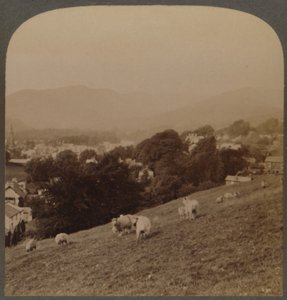 Ambleside, in de prachtige Vallei van de Rothay, Lake District, Engeland door Unbekannt