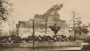 Een toevoeging aan Londens monumenten: Het Royal Regiment of Artillery Memorial, ca. 1935 door Unbekannt