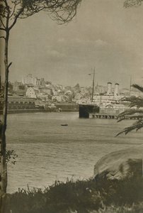 Een Oriënt-liner aangemeerd in Woolloomooloo Bay, 1937