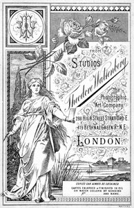 Achterkant van een Foto ter Promotie van de Studio van Theodore Waltenberg