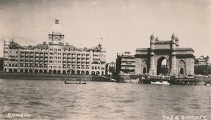 Bombay - Taj & Gateway, ca. 1930