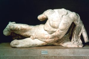Cephisus of Illisus van het westelijke fronton van het Parthenon, 447-432 v.Chr. door Unbekannt