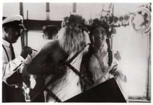 Ceremonie ter viering van de oversteek van de evenaar aan boord van het luchtschip Graf Zeppelin, 1930-1933 door Unbekannt