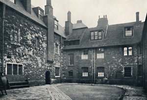Charterhouse. Interieur van Wash-House Court, 1925