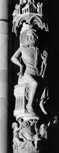 Christus Rechter Beeldhouwwerk op de pilaar van engelen. Kathedraal Notre Dame de Strasbourg (Bas-Rijn) door Unbekannt