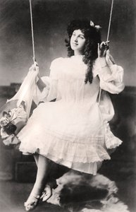 Christine Raynor, actrice, 1907