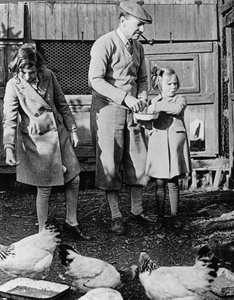 Clement Attlee (1883-1967), Labour politicus, 20 november 1937 door Unbekannt