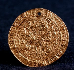 Munt Korabelnik van Tsaar Ivan III Voorzijde: bloesemkruis, 1471-1490 door Unbekannt