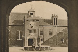 Binnenplaats en hoofdingang van het paleis van de bisschop van Londen in Fulham