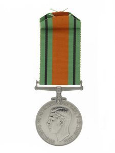 Verdedigingsmedaille 1939-45 door Unbekannt