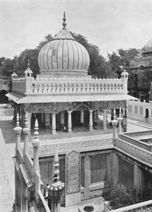 Delhi. - Graven van Nizam-ud-Din & Prinses Jahanara, c1910