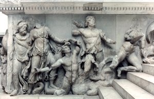 Detail van de Grote Fries van het Pergamon Altaar, 180-159 v.Chr.