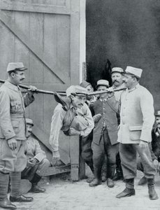 Afleidingen aan het front, de menselijke slang, Frankrijk, Eerste Wereldoorlog, 1915 door Unbekannt