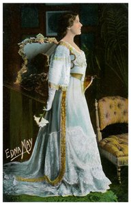Edna May, Amerikaanse actrice en zangeres, ca. 1900-1919 door Unbekannt