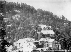 Elysium Hotel, huizen op de noordelijke hellingen van Jakko, Shimla, India, begin 20e eeuw