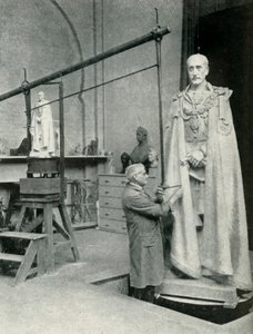 Europese beeldhouwer, 1947 door Unbekannt