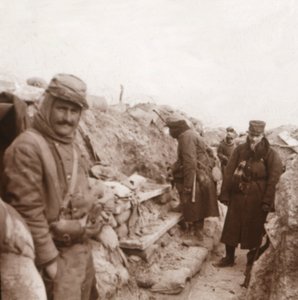 Franse soldaten in de loopgraven, Perthes, Noord-Frankrijk, ca. 1914-1918 door Unbekannt