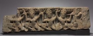 Fries met Apsaras, late 1100s door Unbekannt