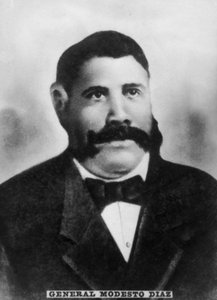 Generaal Modesto Diaz 1826-1892, Generaal-majoor van het Cubaanse Bevrijdingsleger, c1910 door Unbekannt
