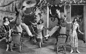 George Grossmith in No, No, Nanette!, Palace Theatre, Londen, c1926