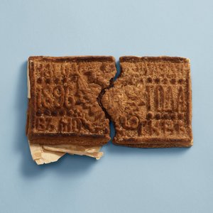 Peperkoek met het Keizerlijk Wapen. Geschenk ter gelegenheid van de Kroning van Nicolaas II