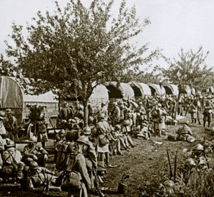 Op weg naar Verdun, Noord-Frankrijk, c1914-c1918 door Unbekannt