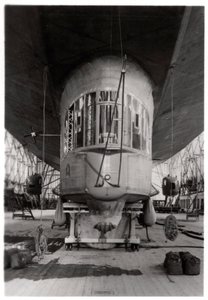 Gondel van een Zeppelin-luchtschip, Bodensee, Duitsland