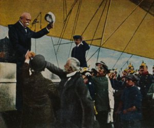 Graaf von Zeppelin 1838-1917, 1934 door Unbekannt