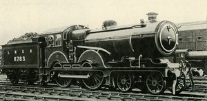 Great Eastern Type 4-4-0 in Speciale Kleurstelling voor Koninklijke Treinen, ca. 1930 door Unbekannt