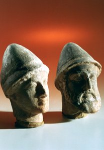 Hoofden van hoogwaardigheidsbekleders, Kerkouane, Tunesië, 3e eeuw v.Chr.
