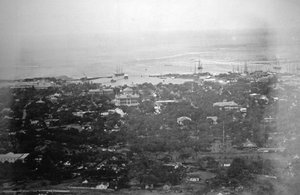 Haven van Honolulu, Hawaï, 1885 door Unbekannt