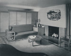 Huis in Pomona, Californië - de woonkamer vanaf de andere kant van de scheidingswand