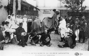 Geïmproviseerde kameel, hulphospitaal, Rue Lafayette, Parijs, Frankrijk, Eerste Wereldoorlog, 1914-1918 door Unbekannt