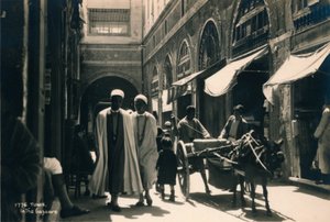 In De Bazaar, Tunis, Egypte, 1936