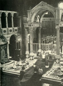 In de Westminster Cathedral, ca. 1948 door Unbekannt