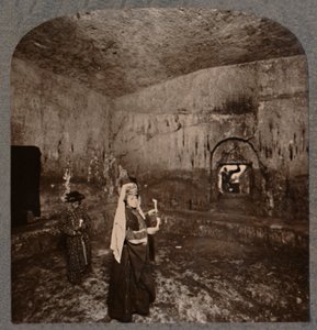 Interieur van de Graven van de Koningen op de weg naar Nablus, ca. 1900