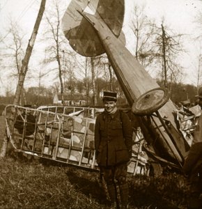 Jean Chaput voor zijn 11e overwinning, ca. 1914-1918 door Unbekannt